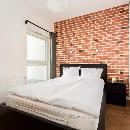 Apartament Svager - Sloneczny Apartament Z Miejscem Postojowym *